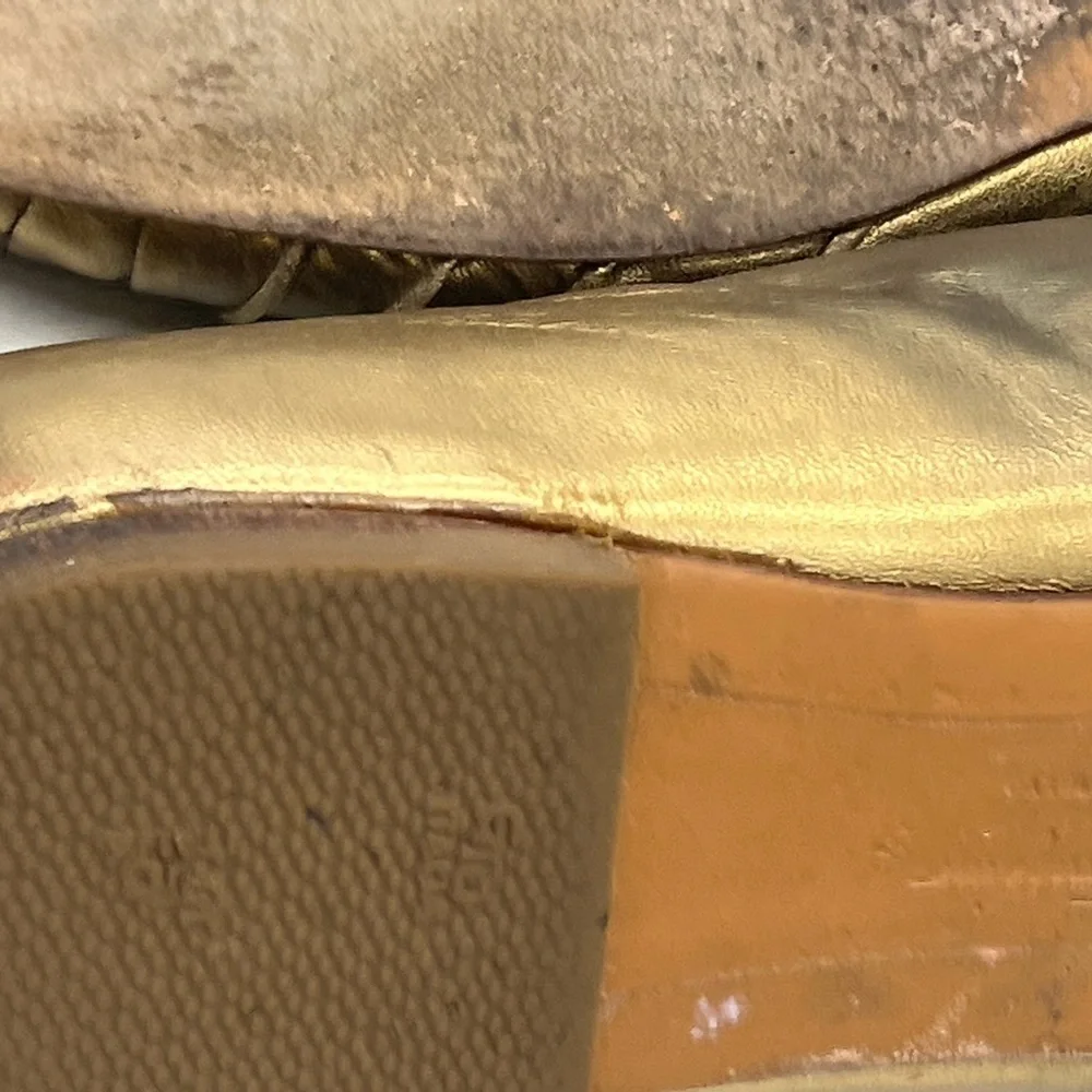 Salvatore Ferragamo Bow Pleated Metallic Bronze Leather‎ Flats Sz 8B/38.5